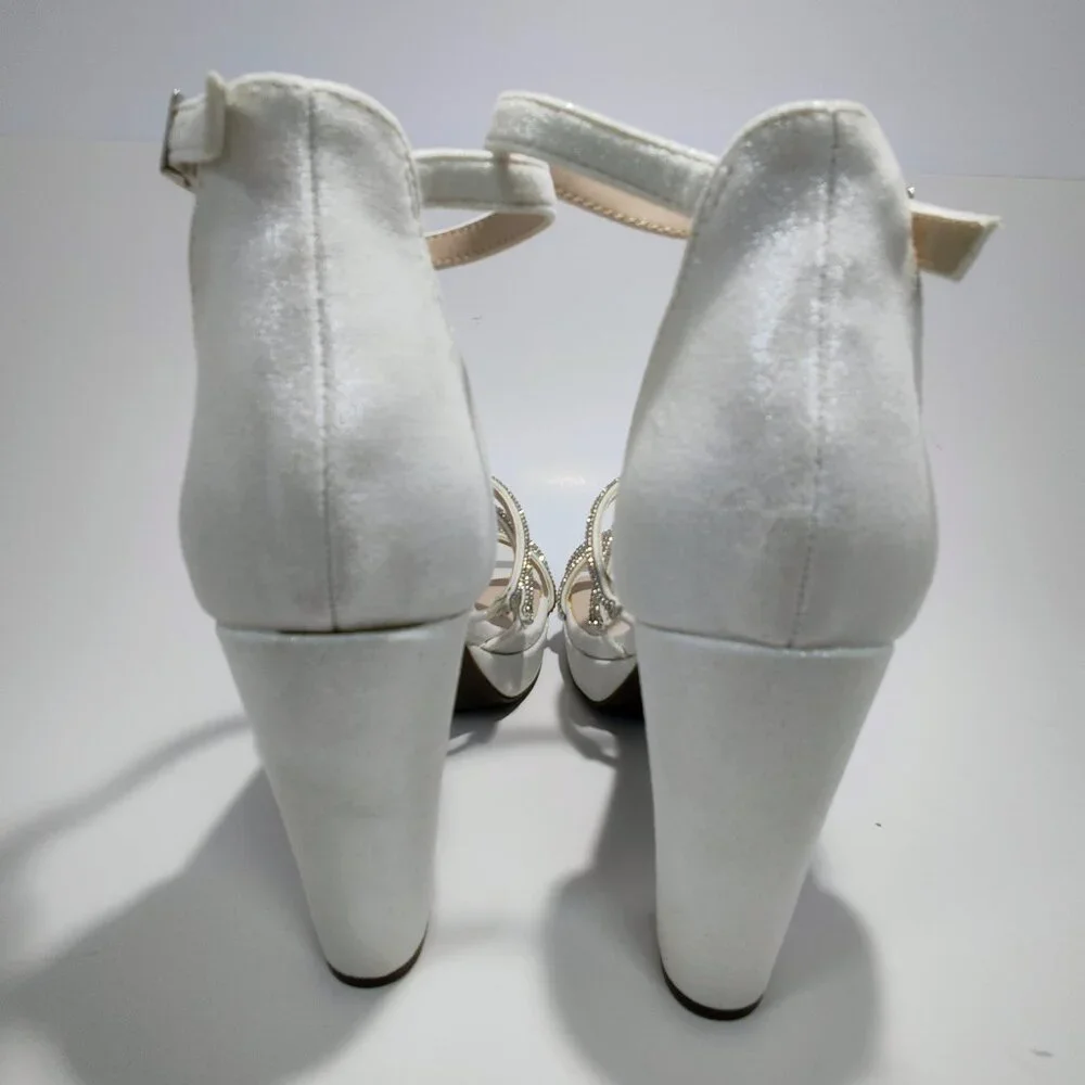 Sugar Women's Size 10M Petal‎ White Shimmer Block Heels NWOT